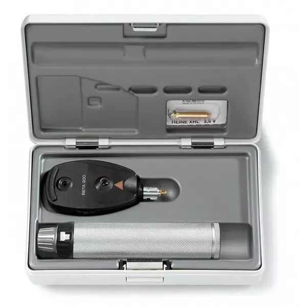 Офтальмоскоп Heine BETA 200 LED; рукоятка BETA 2,5 В батареечная, арт. C-144.10.118